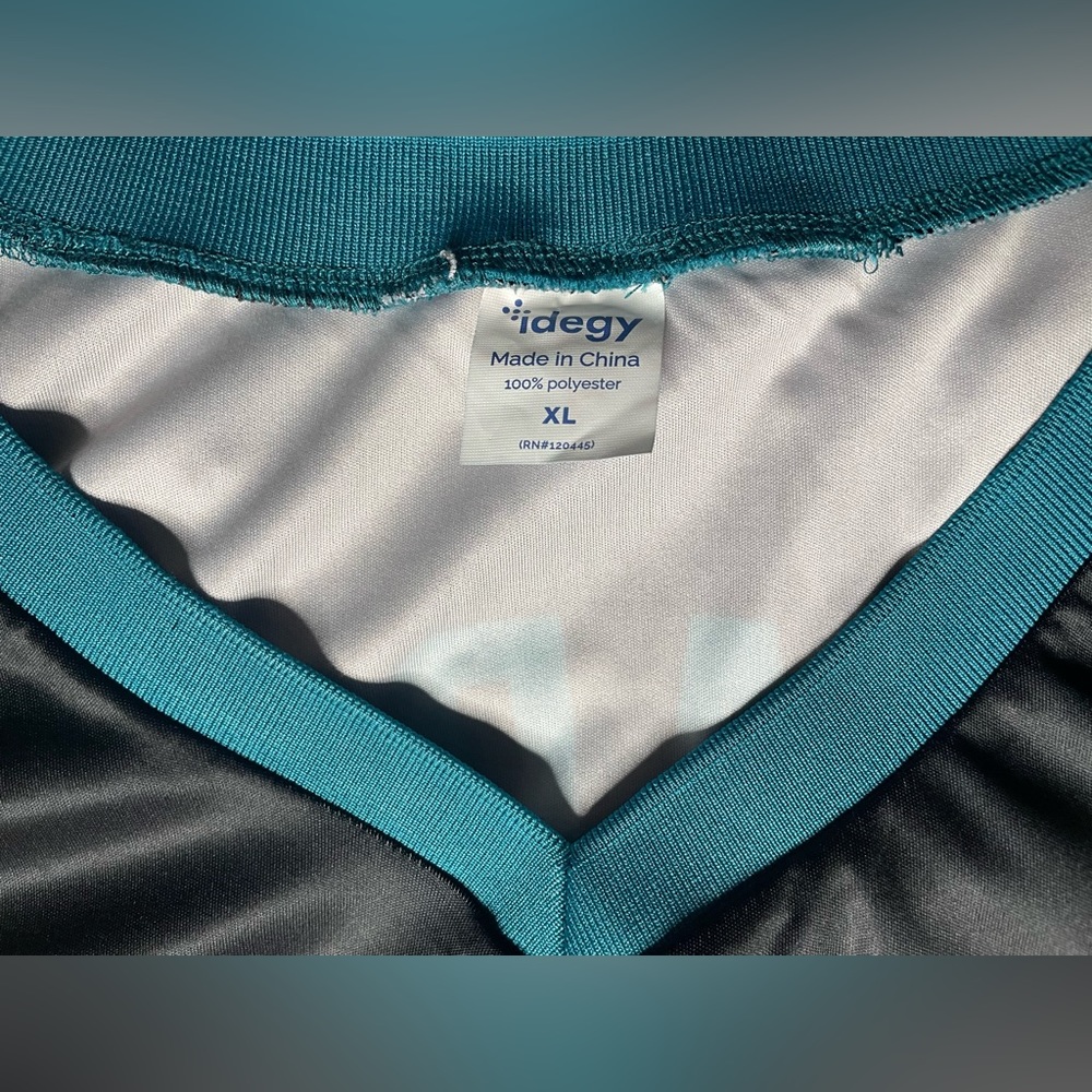 🏒🦈NWOT San Jose Sharks Golden State Warriors Jersey
Size XL - Picture 4 of 7